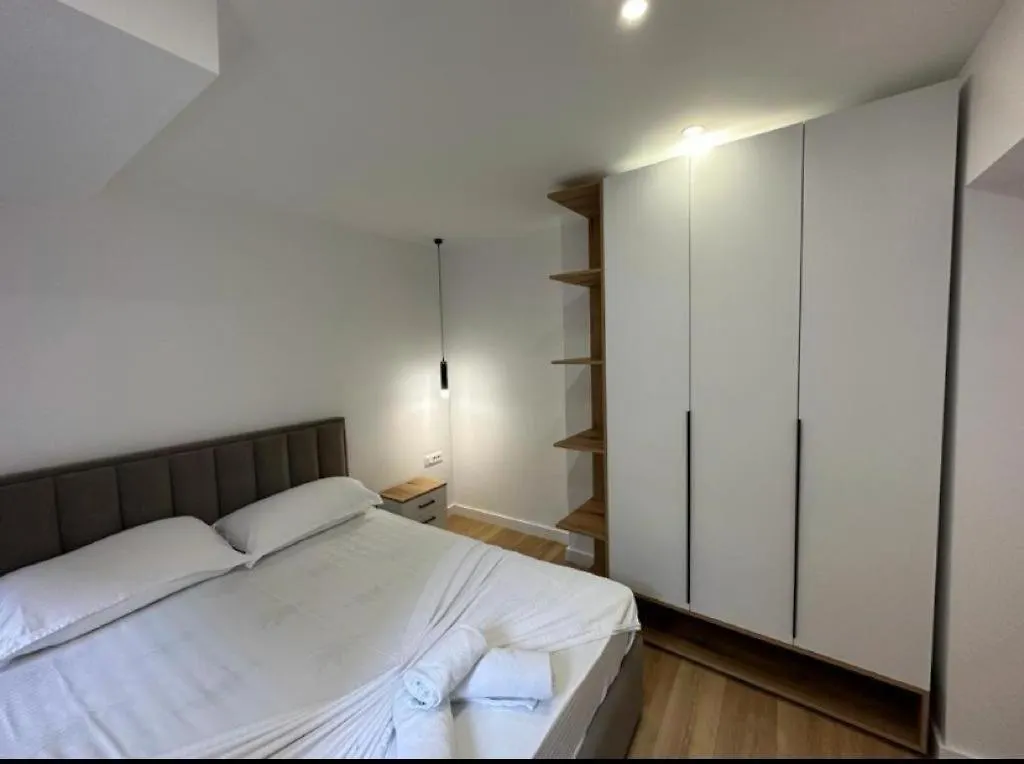 Come&Recome Tirana Apartments